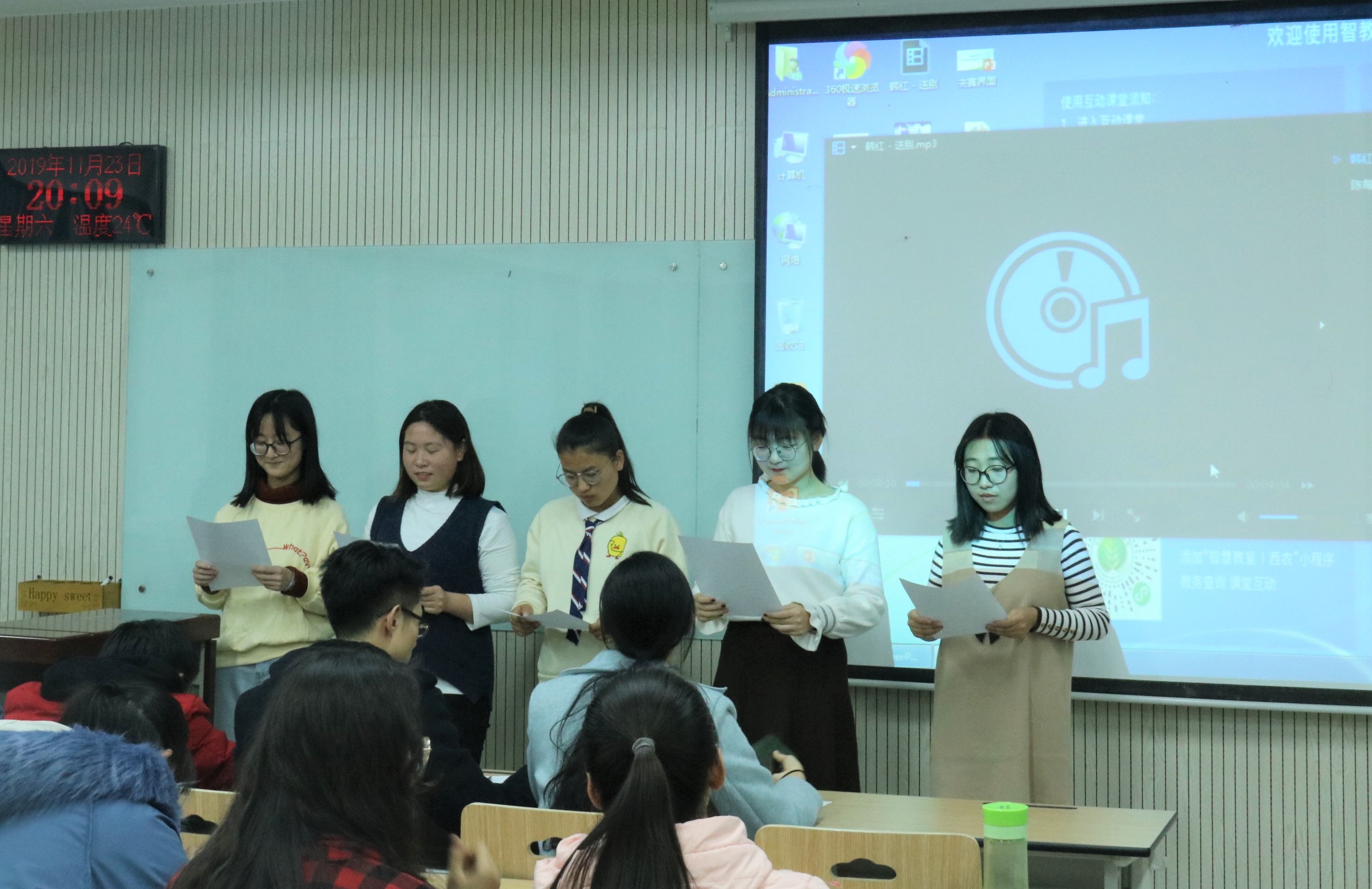 235f574e251041a183b5b74ee3bf8c69.jpg 235f574e251041a183b5b74ee3bf8c69.jpg